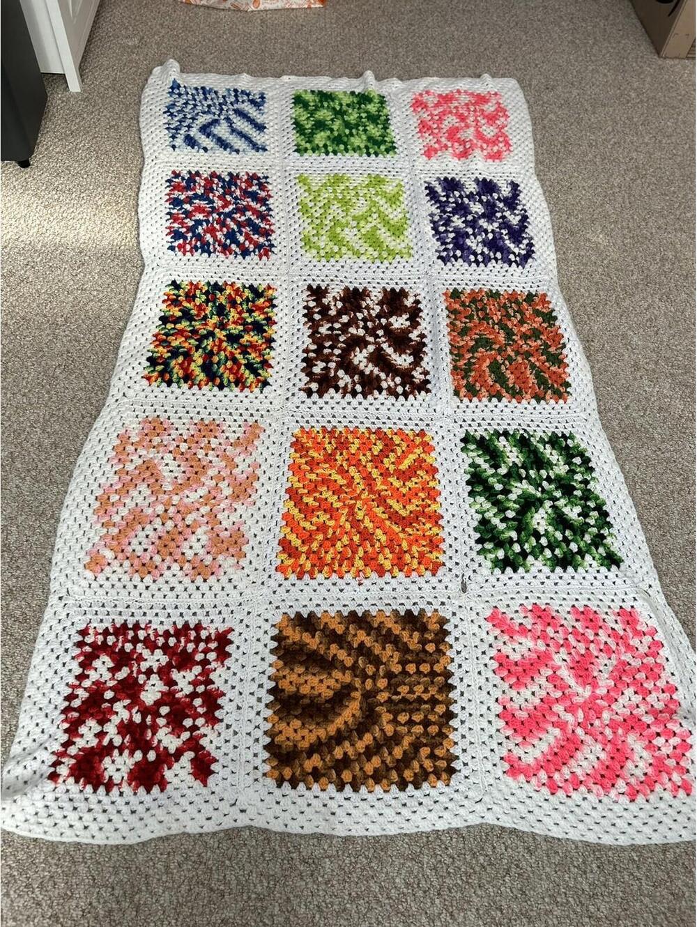 Crochet Afghan Granny Square Lap Chair Blanket Handmade 80x41 READ Vintage